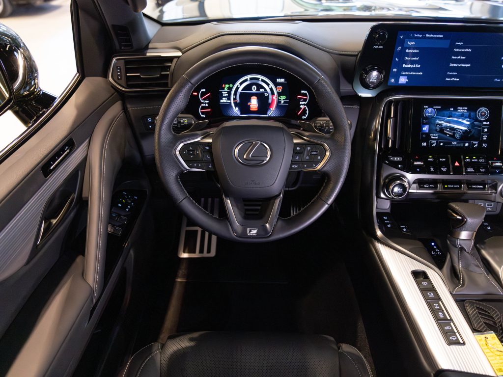 2023 Lexus LX 600 F SPORT Monarch Showroom